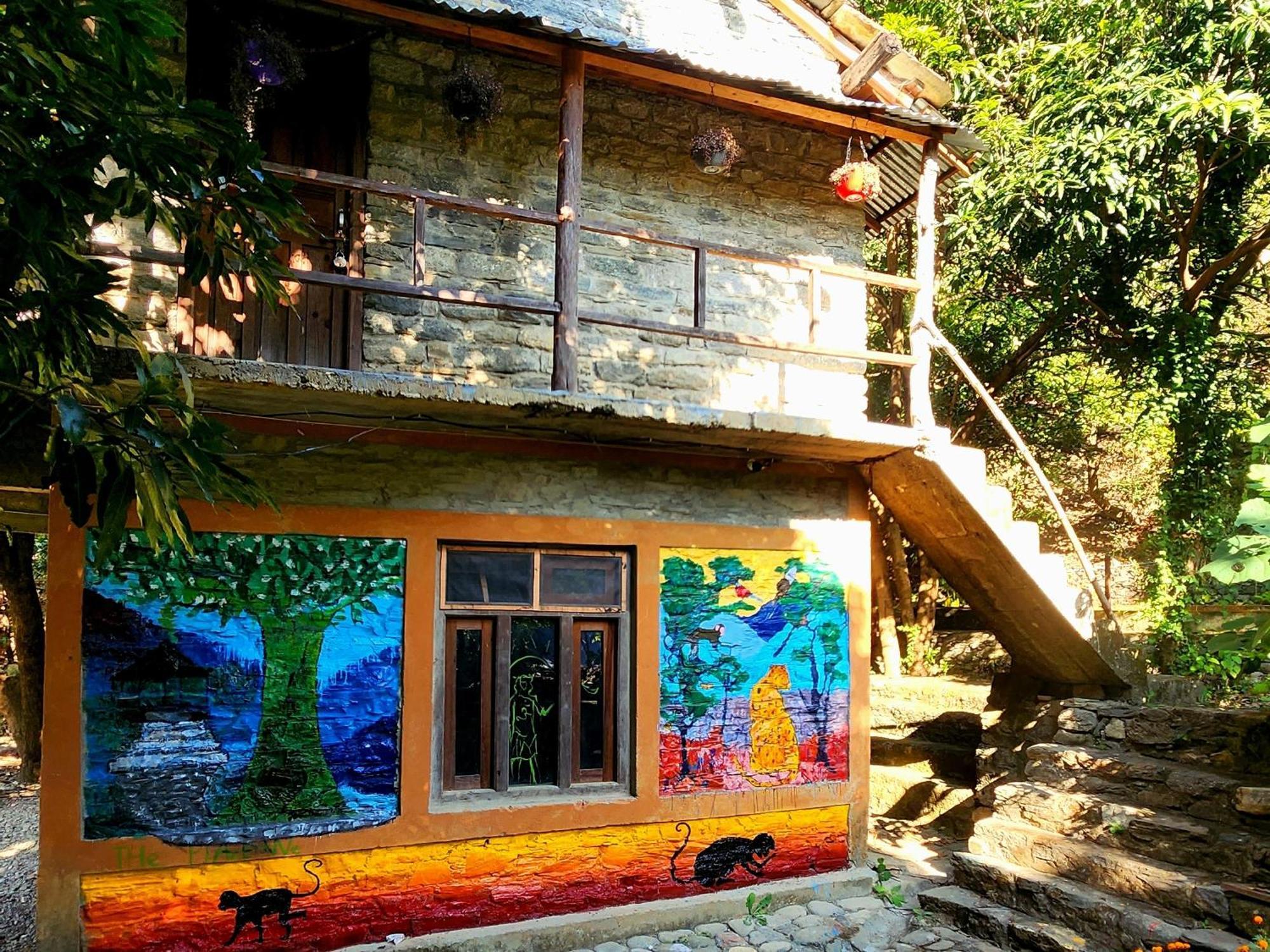 Hobo Huts By The Riverside Panuanaula Exterior photo
